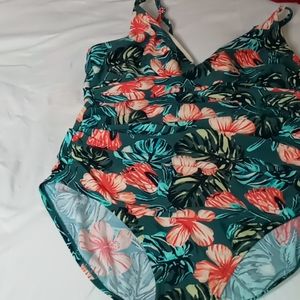 Bathing suit